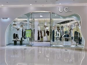 U-Cevel女装店面图