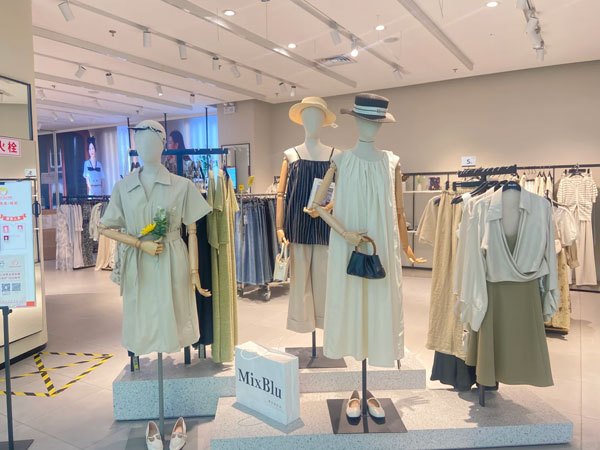 迷丝布女装店铺图